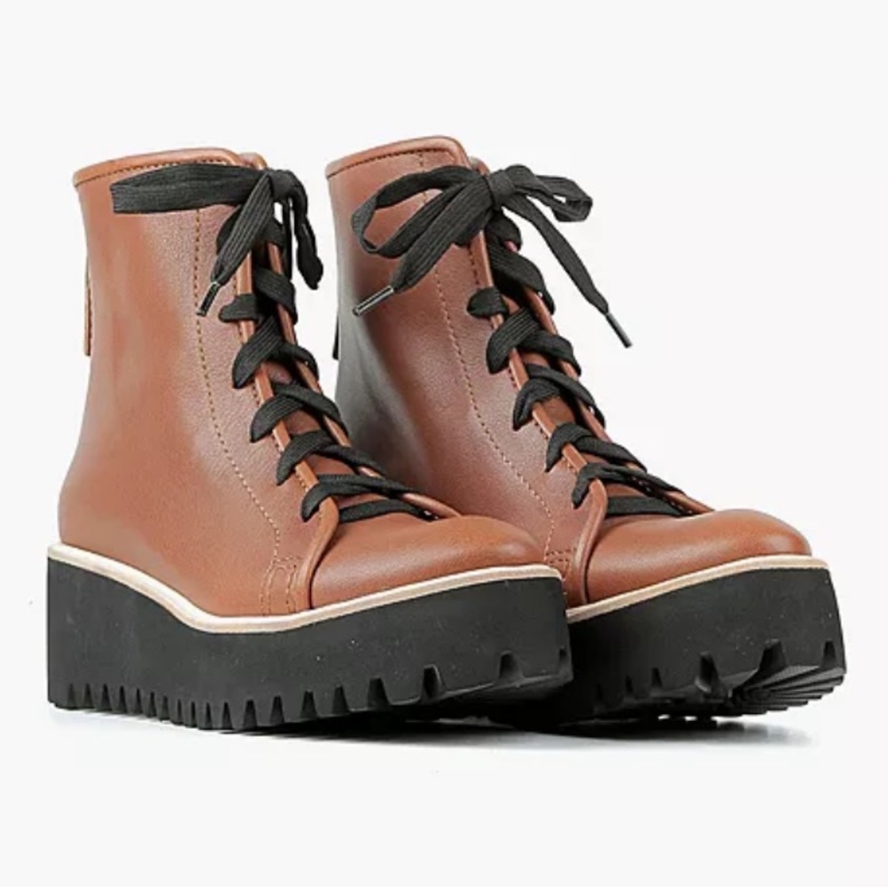 ALL BLACK Women’s Flatform Camper 3T Lace-up Booties in Saddle Brown